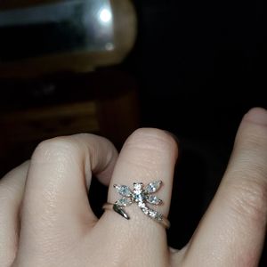 Dragonfly ring